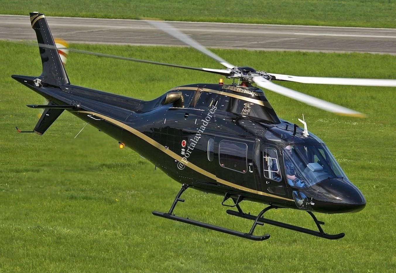 AGUSTA WESTLAND AW119 MKII - KOALA - foto 8