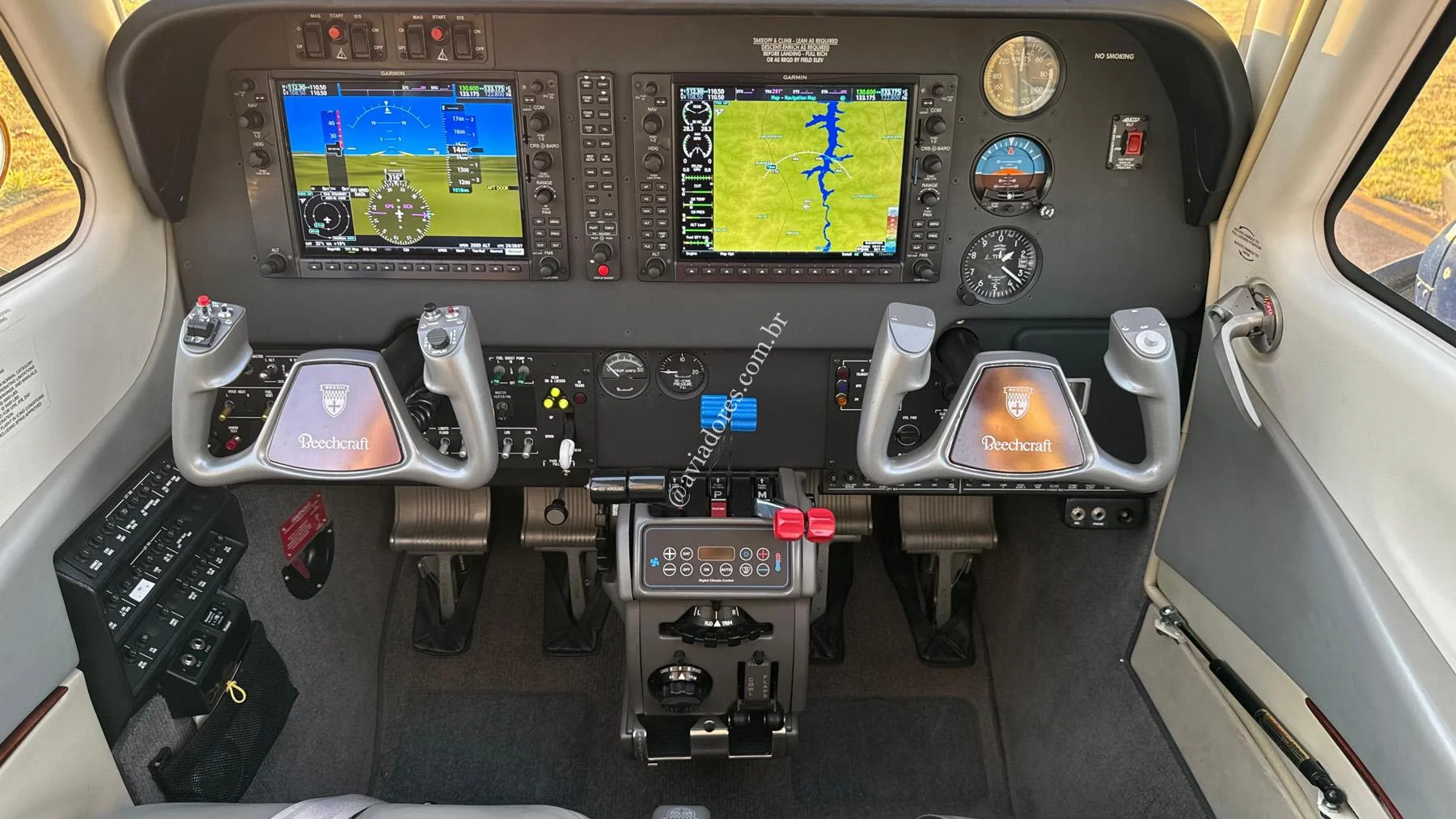 BEACHCRAFT BARON G58 - foto 2