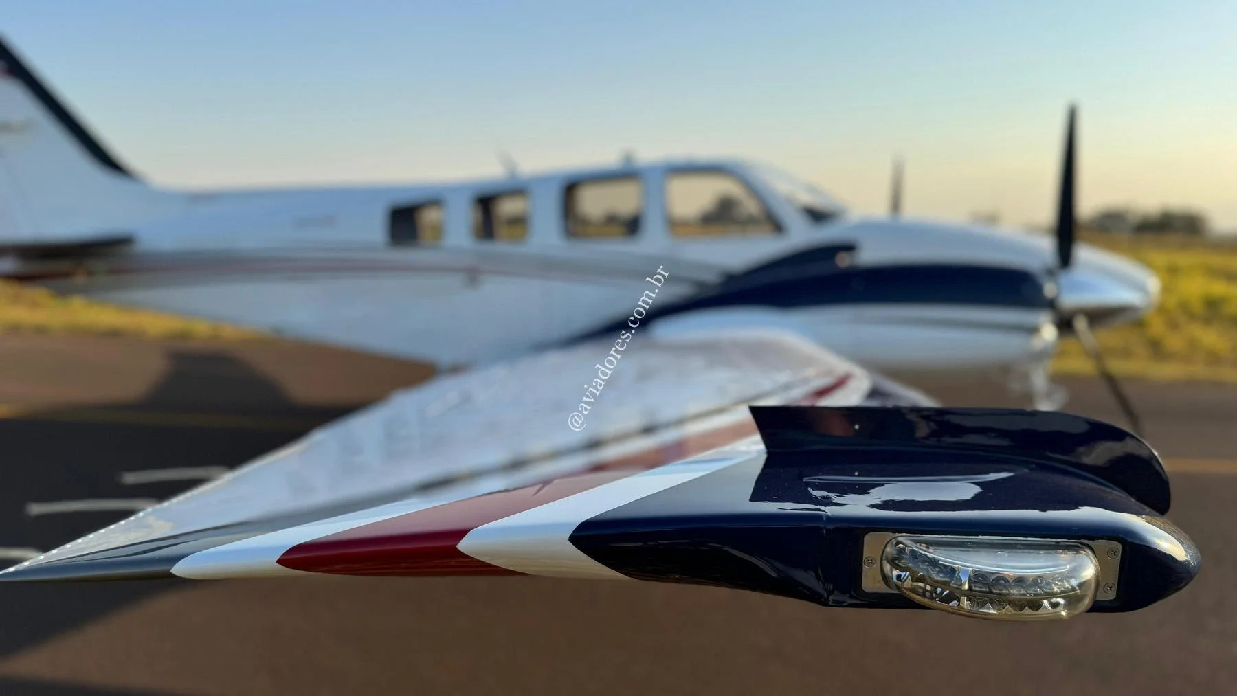 BEACHCRAFT BARON G58 - foto 9