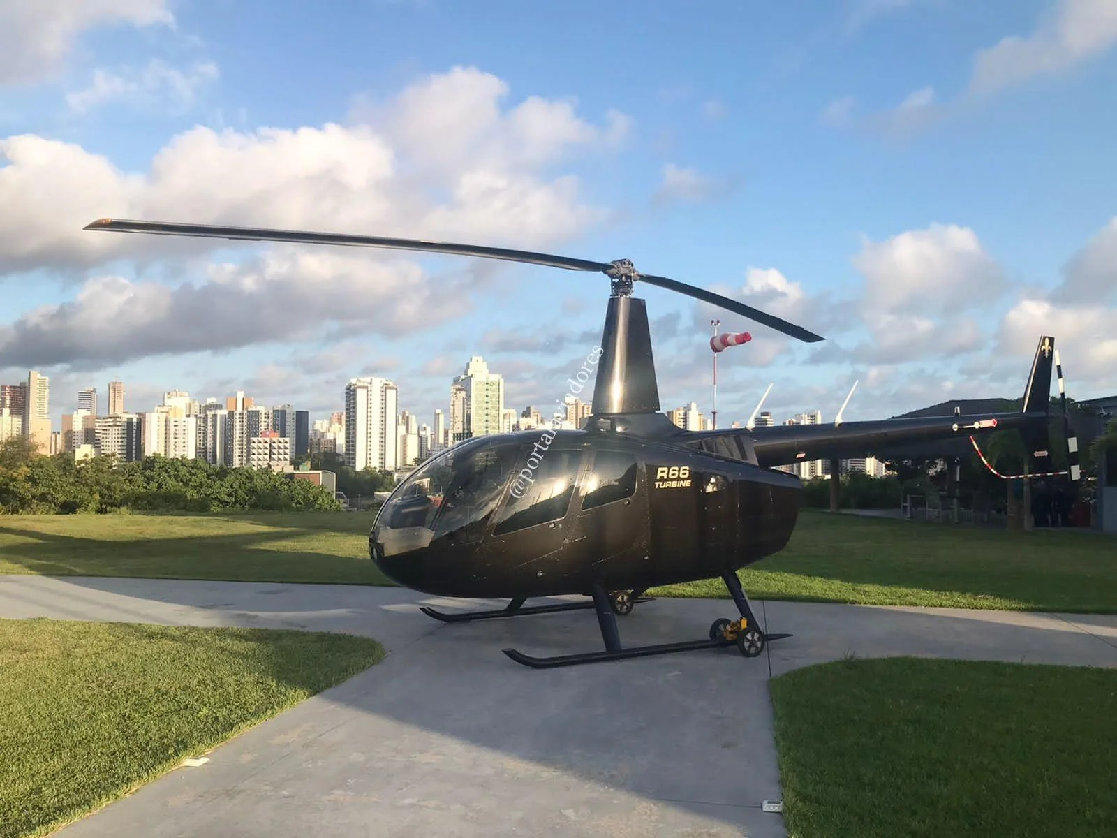 Robinson Helicopter R66 TURBINE - foto 23