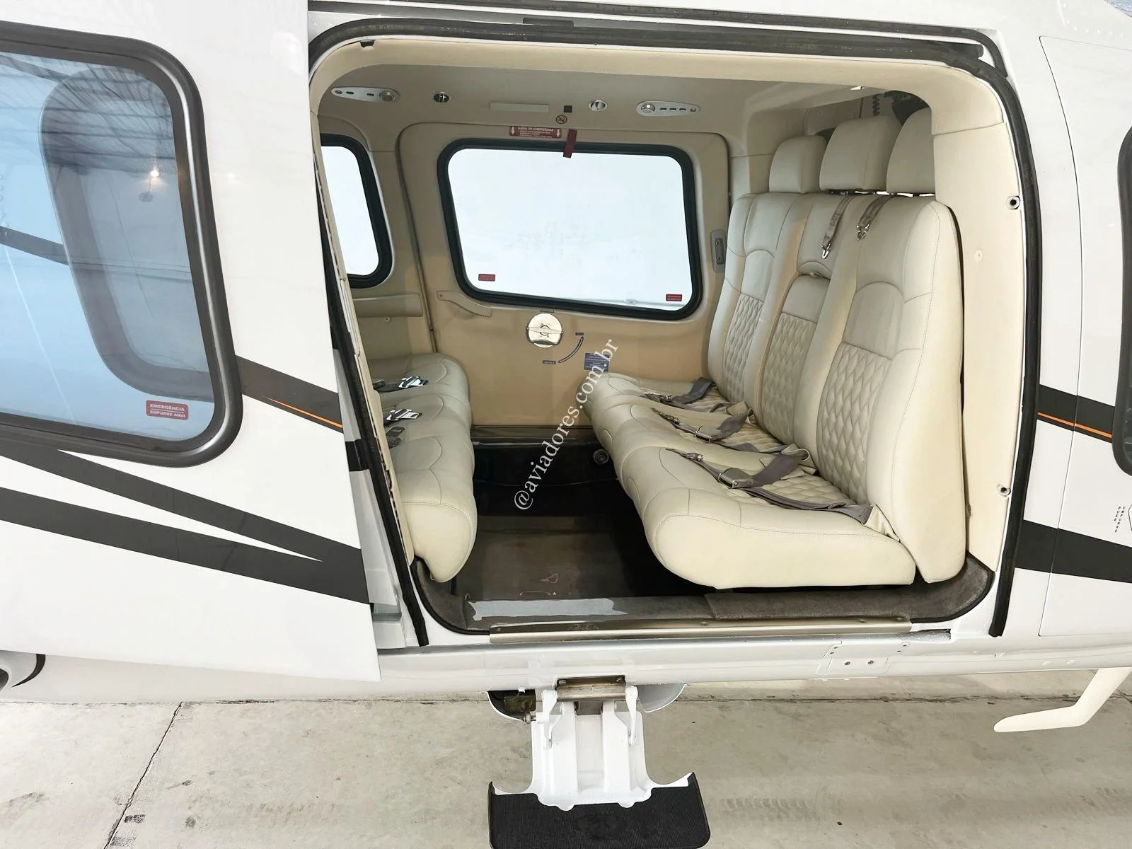 AGUSTA WESTLAND A109E POWER - foto 6