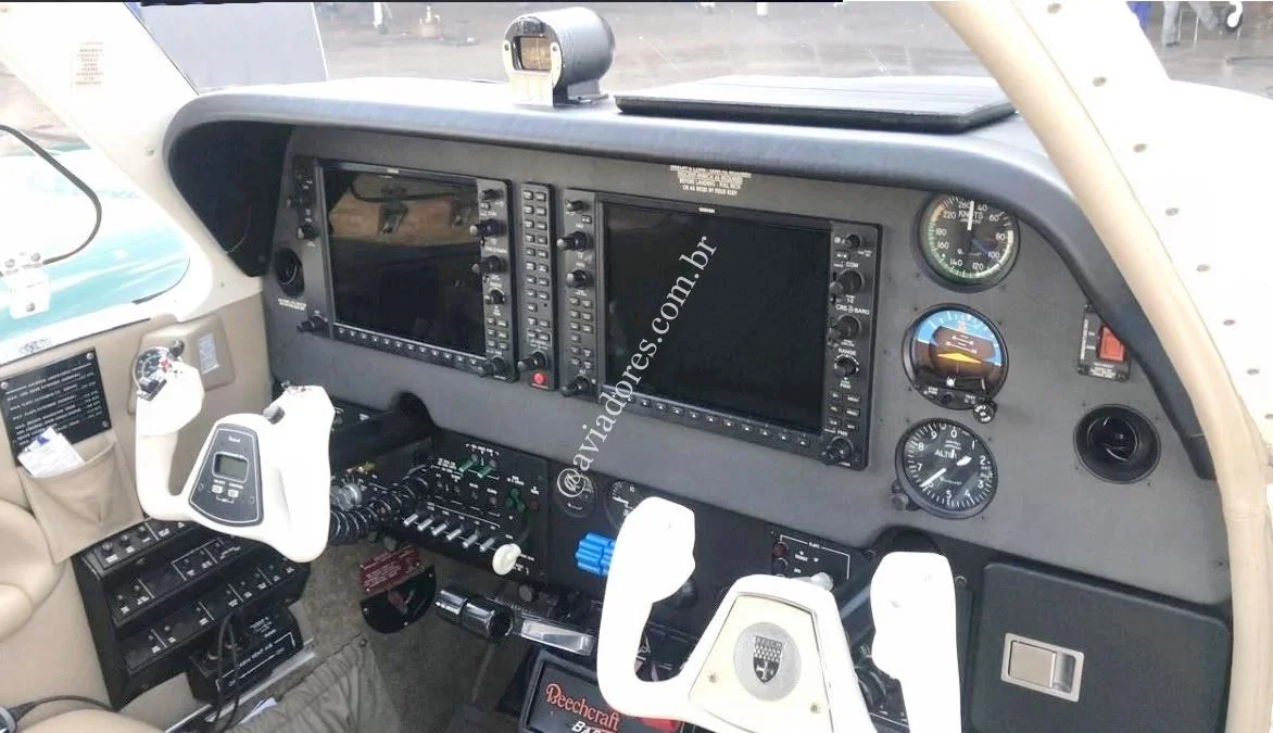 BEACHCRAFT BARON G58 - foto 7