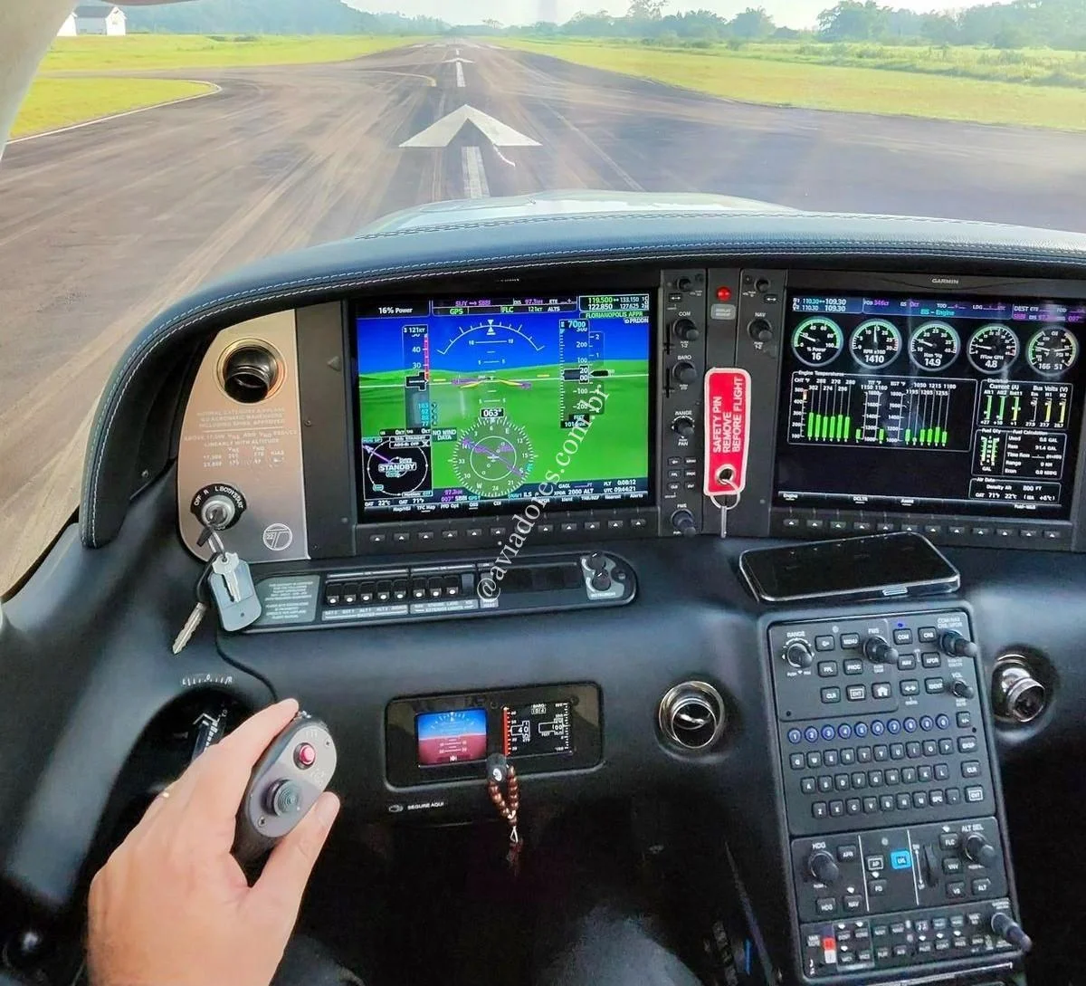 Cirrus Aircraft SR22T G6 GTS PLATINUM - foto 3