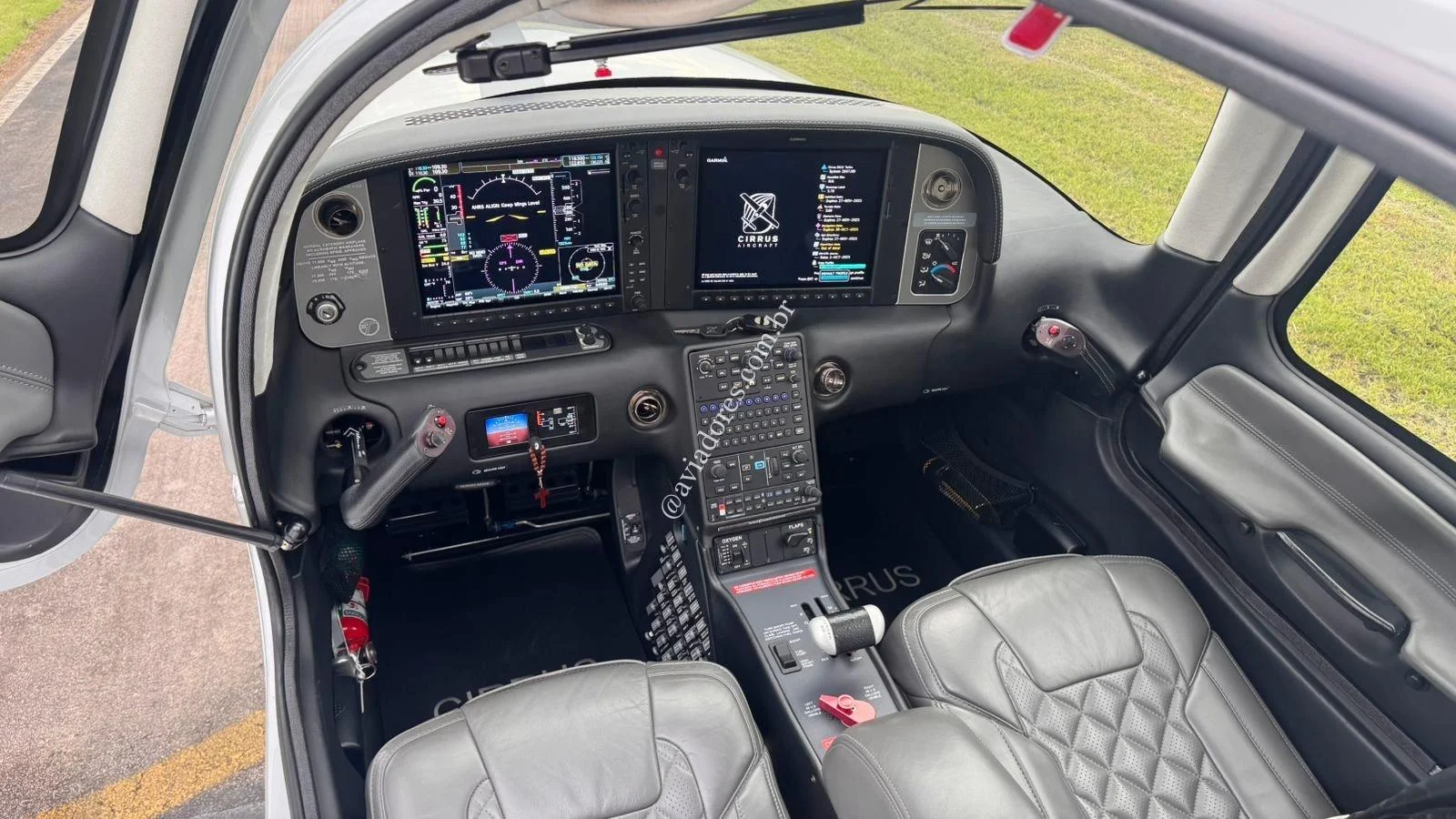 Cirrus Aircraft SR22T G6 GTS PLATINUM - foto 4