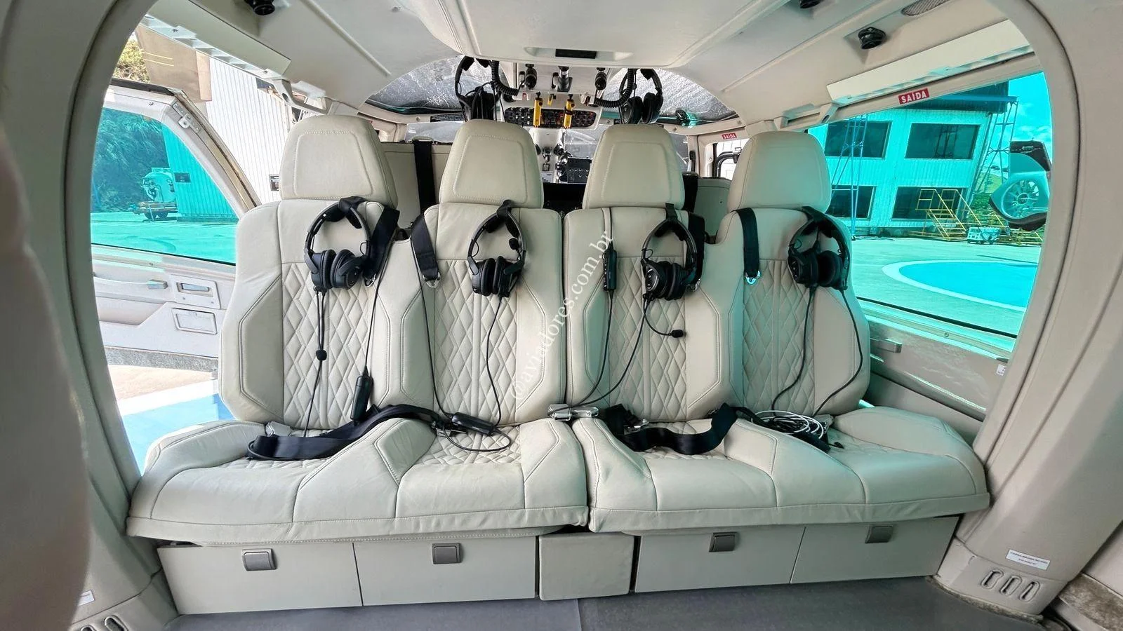 Airbus Helicopters AS365N3 DAUPHIN - foto 6