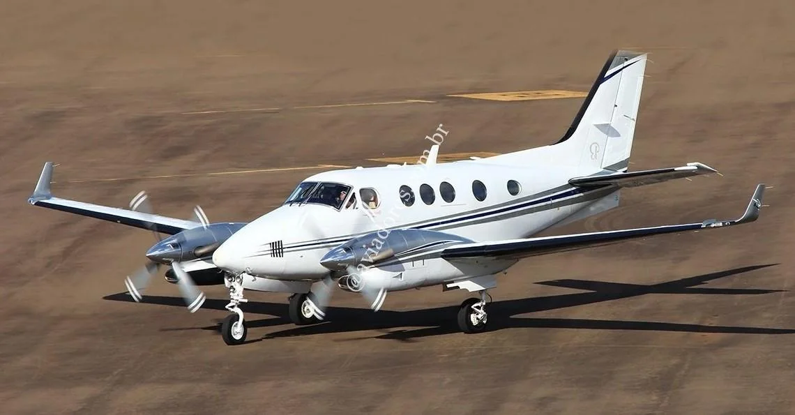 BEECHCRAFT CORPORATION KING AIR C90GTx - foto 8