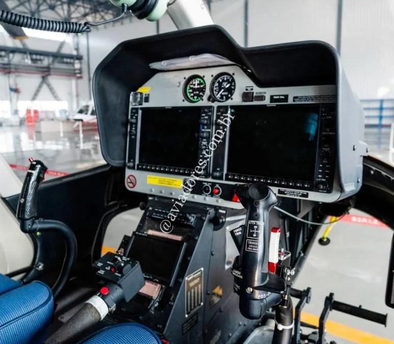 Bell Helicopter 407 GXP - foto 2