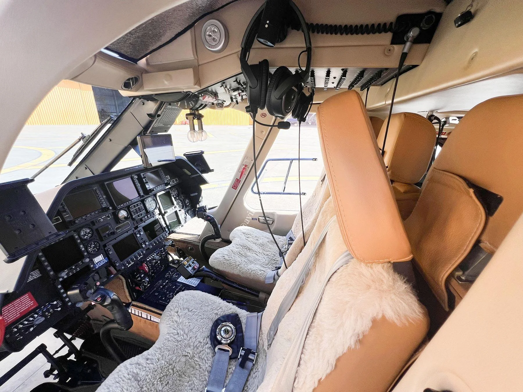 AGUSTA WESTLAND A109S GRAND - foto 3