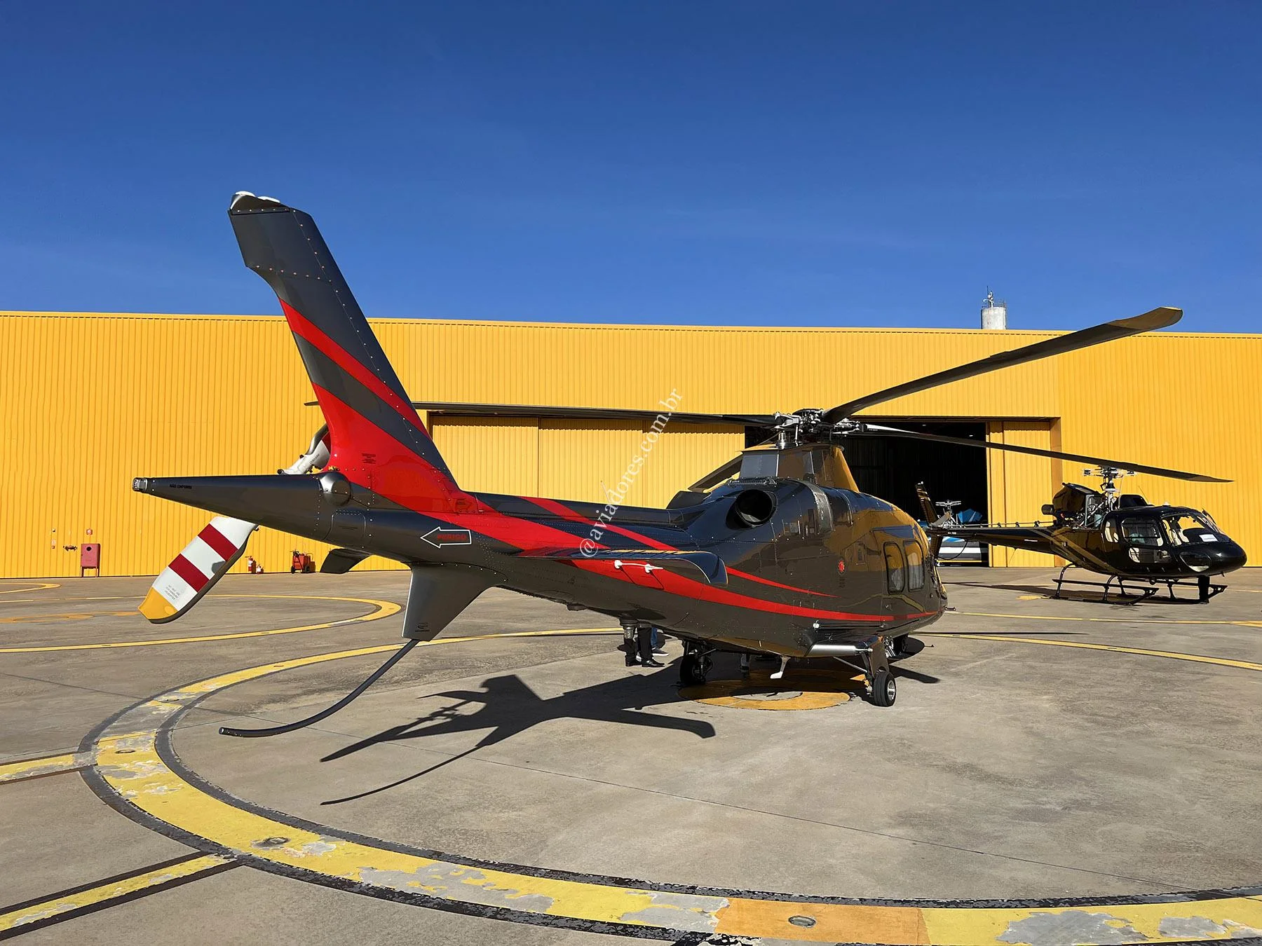 AGUSTA WESTLAND A109S GRAND - foto 14