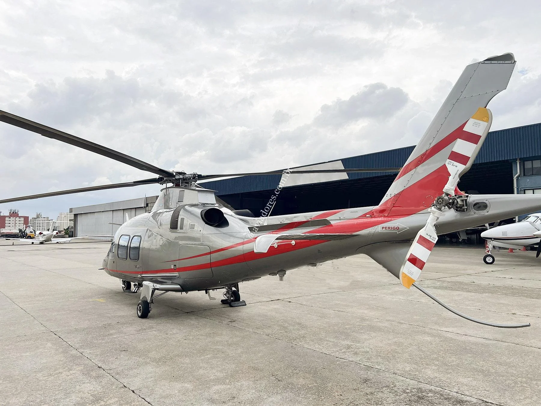 AGUSTA WESTLAND A109S GRAND - foto 13