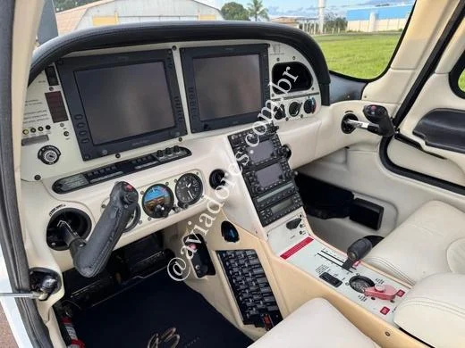 Cirrus Aircraft SR22-GTS3-TURBO - foto 4