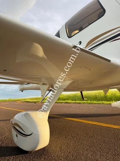 Cirrus Aircraft SR22-GTS3-TURBO - foto 9