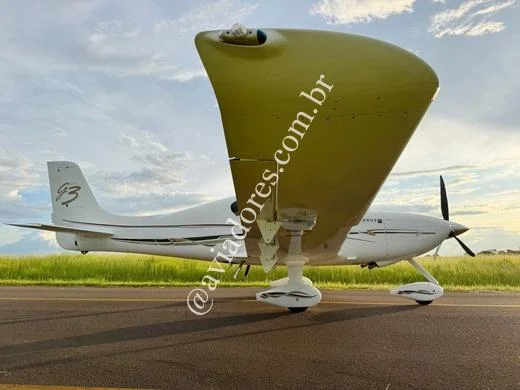 Cirrus Aircraft SR22-GTS3-TURBO - foto 18