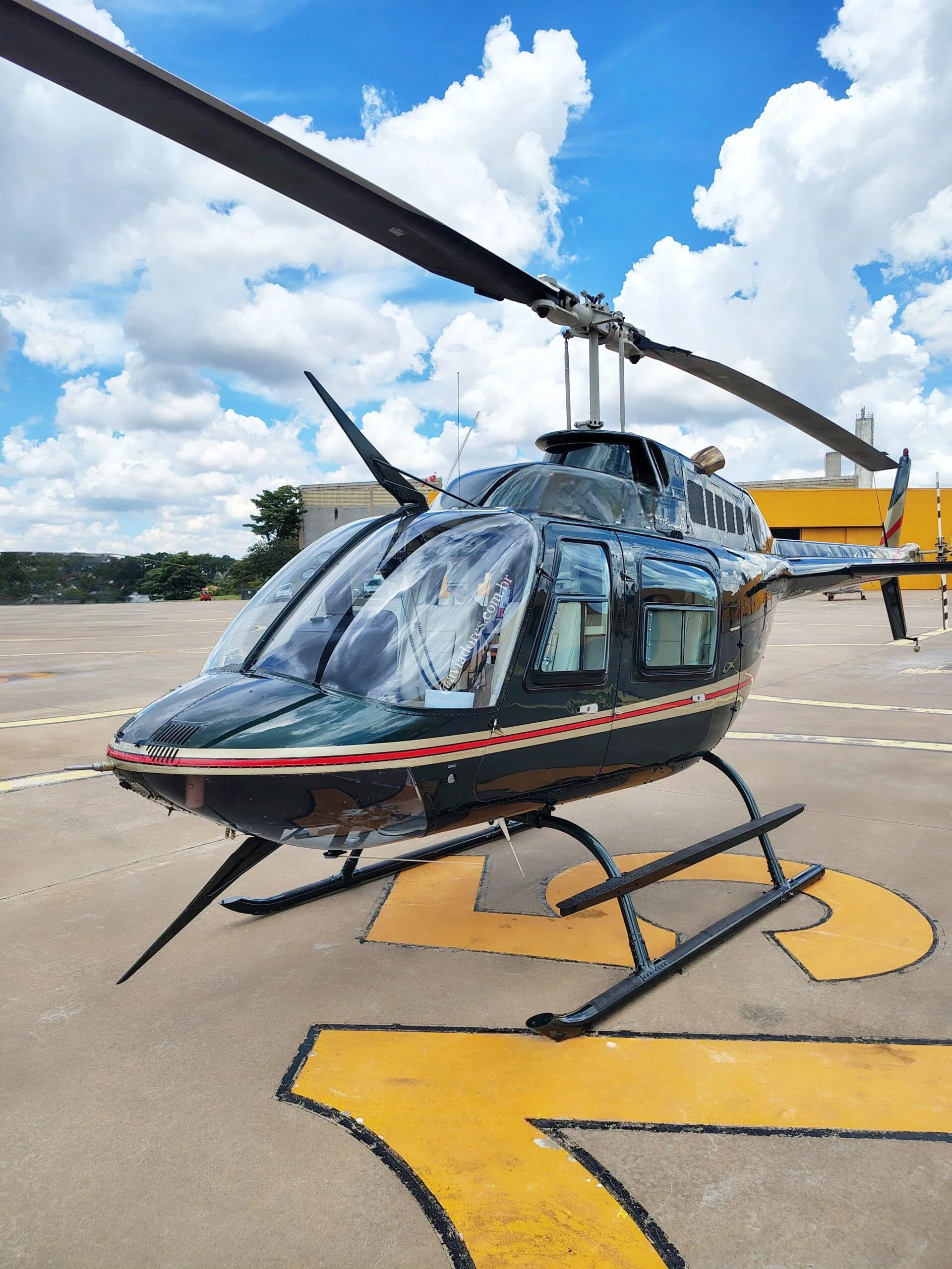 Bell Helicopter 206B - JETRANGER III - foto 11