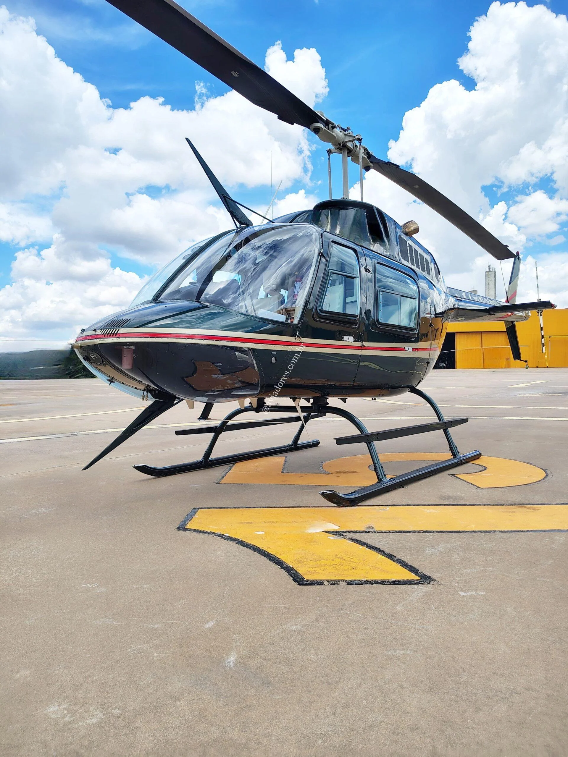 Bell Helicopter 206B - JETRANGER III - foto 10