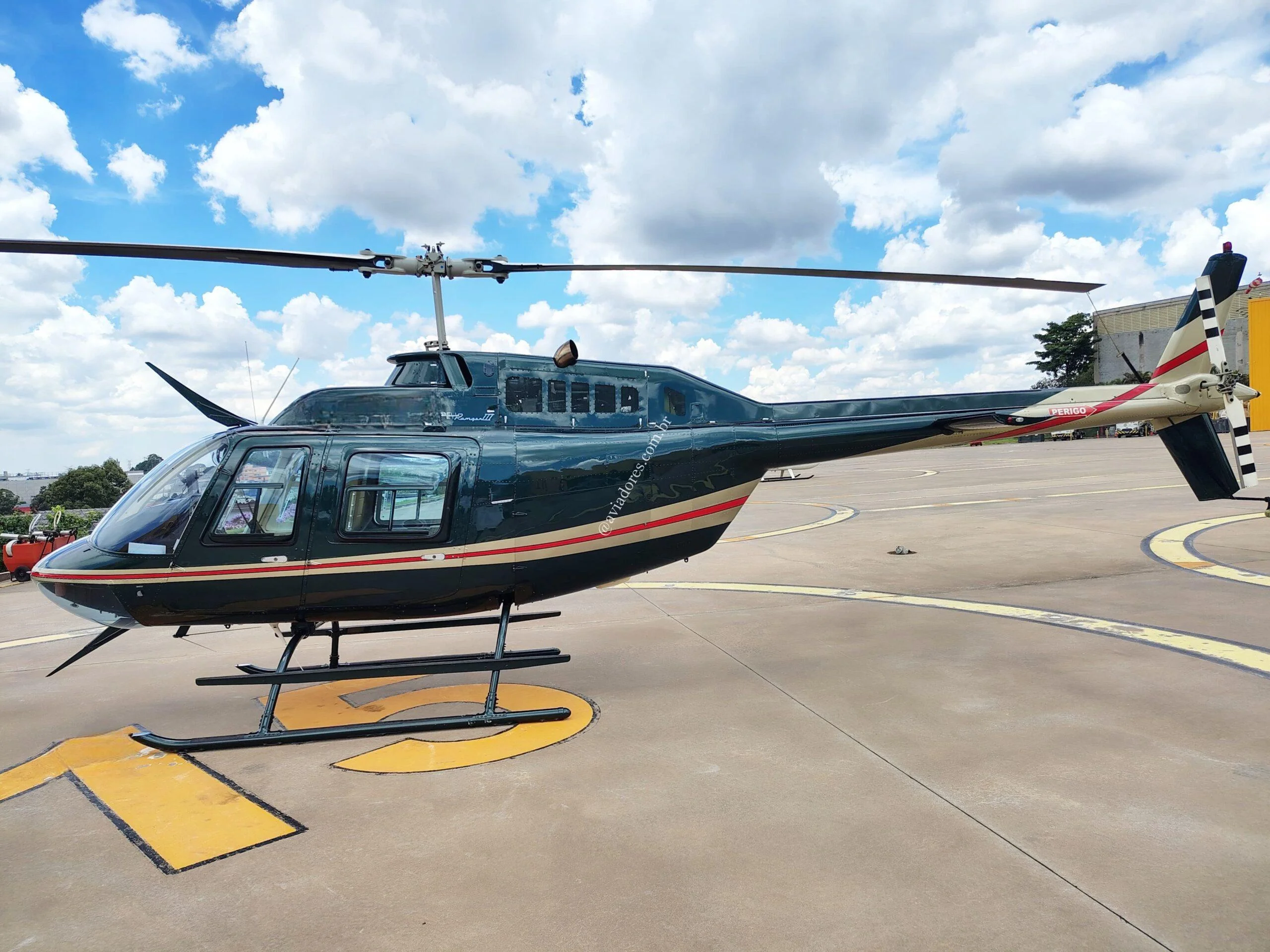 Bell Helicopter 206B - JETRANGER III - foto 9