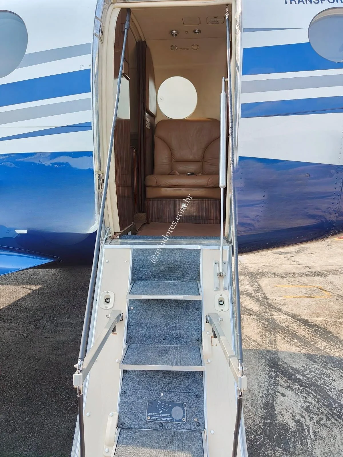 BEECHCRAFT CORPORATION KING AIR B260 - foto 15