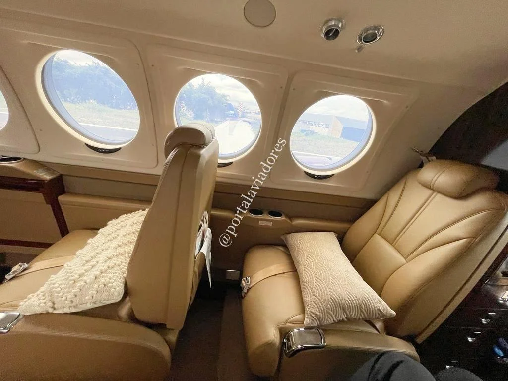 BEECHCRAFT CORPORATION KING AIR B260 - foto 10