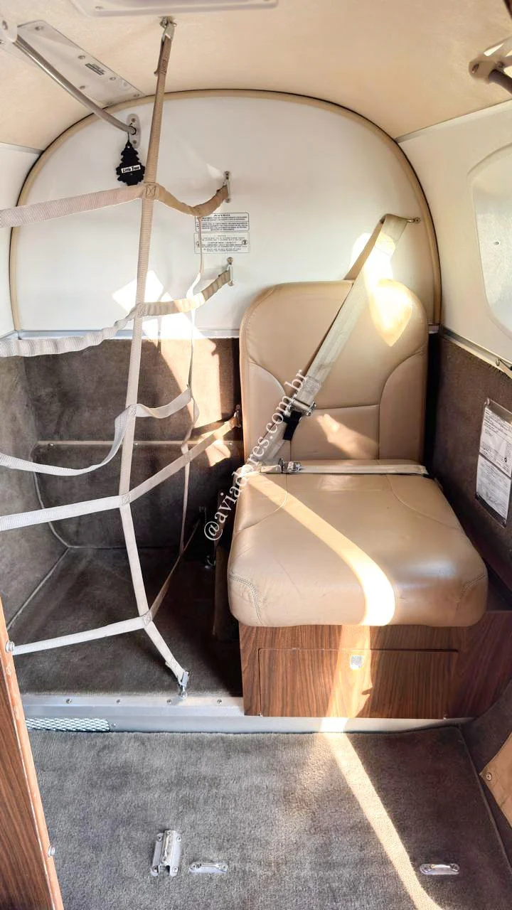 BEECHCRAFT CORPORATION KING AIR C90 GT - foto 11