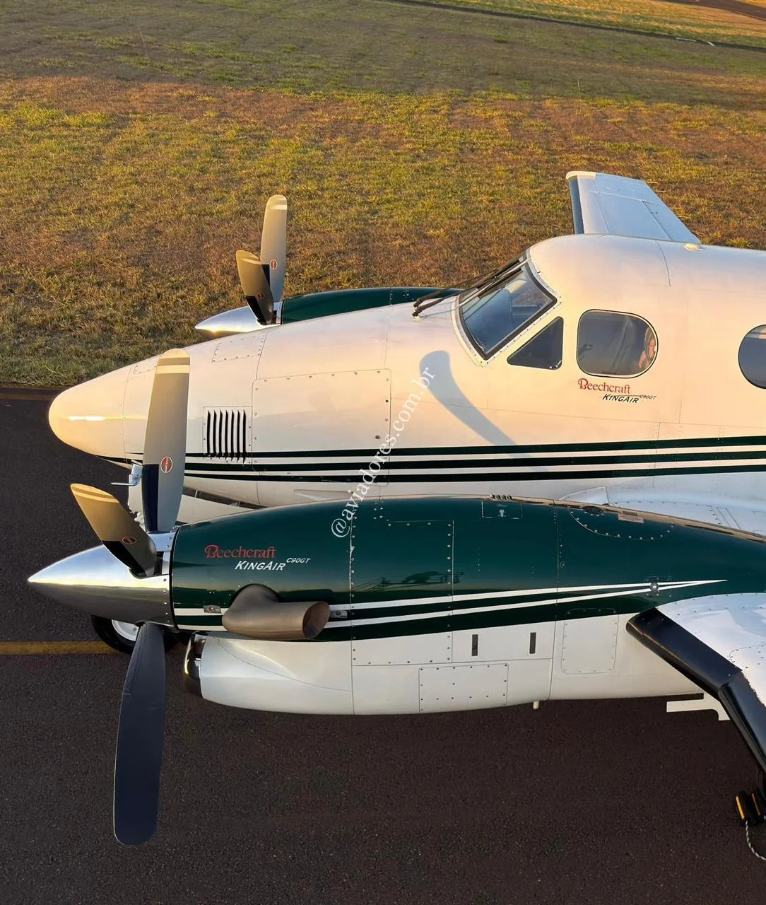BEECHCRAFT CORPORATION KING AIR C90 GT - foto 4