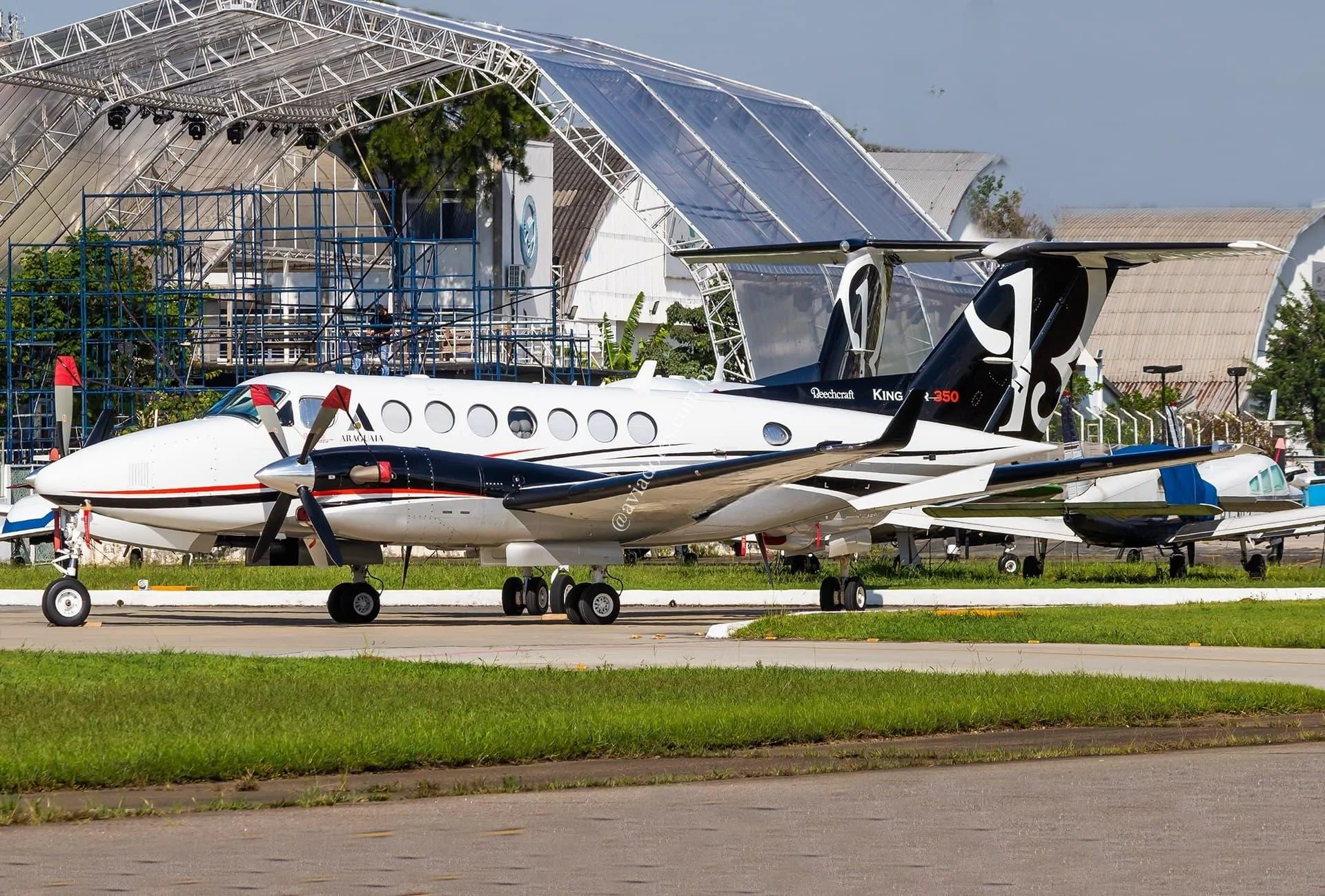 BEECHCRAFT CORPORATION KING AIR 350 - foto 7