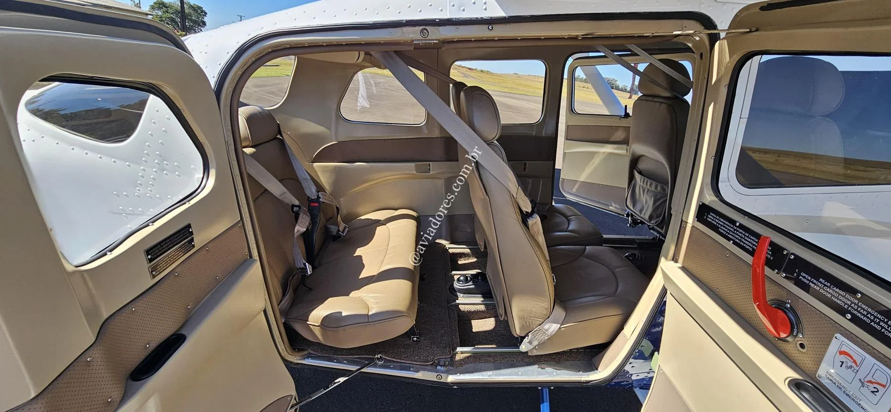 Cessna Aircraft T206H TURBO STATIONAIR - foto 6