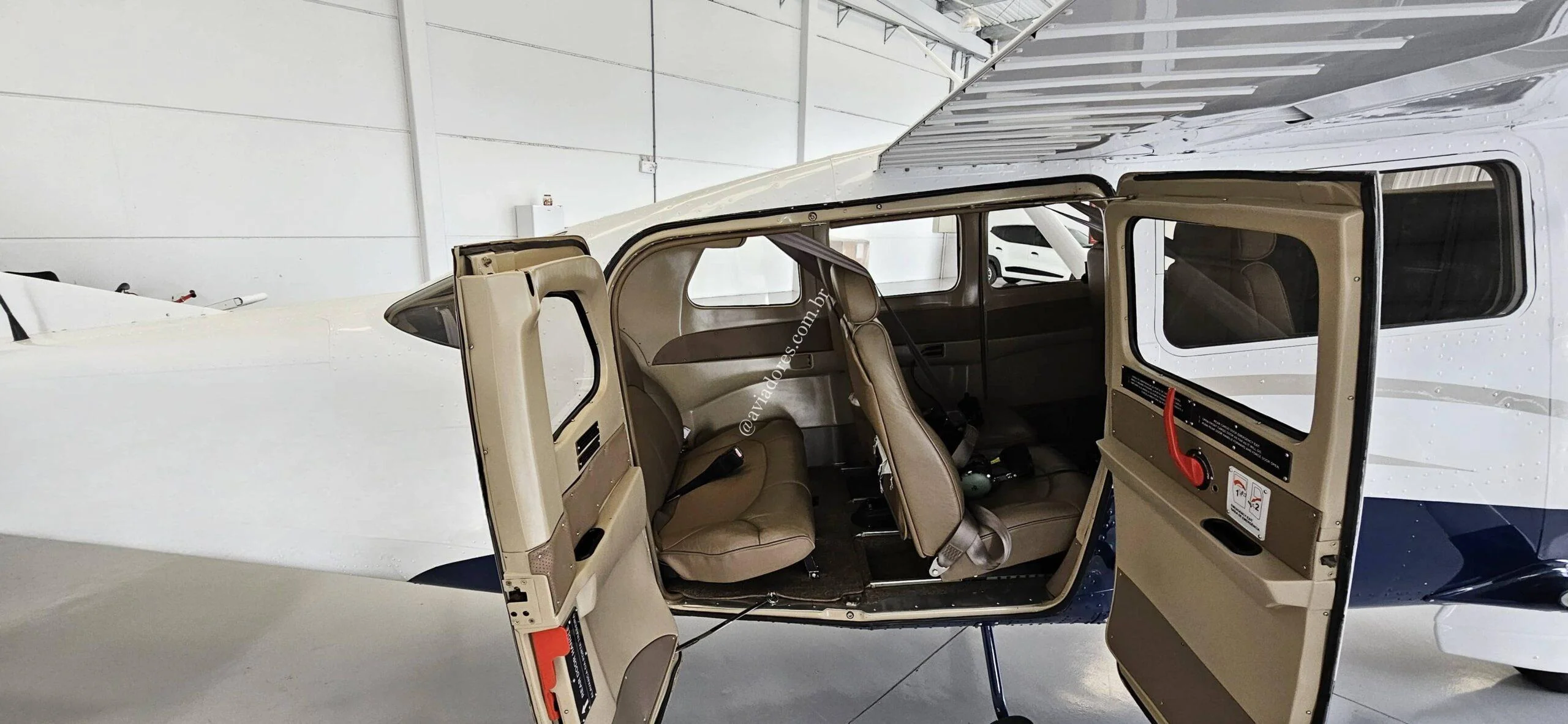 Cessna Aircraft T206H TURBO STATIONAIR - foto 10