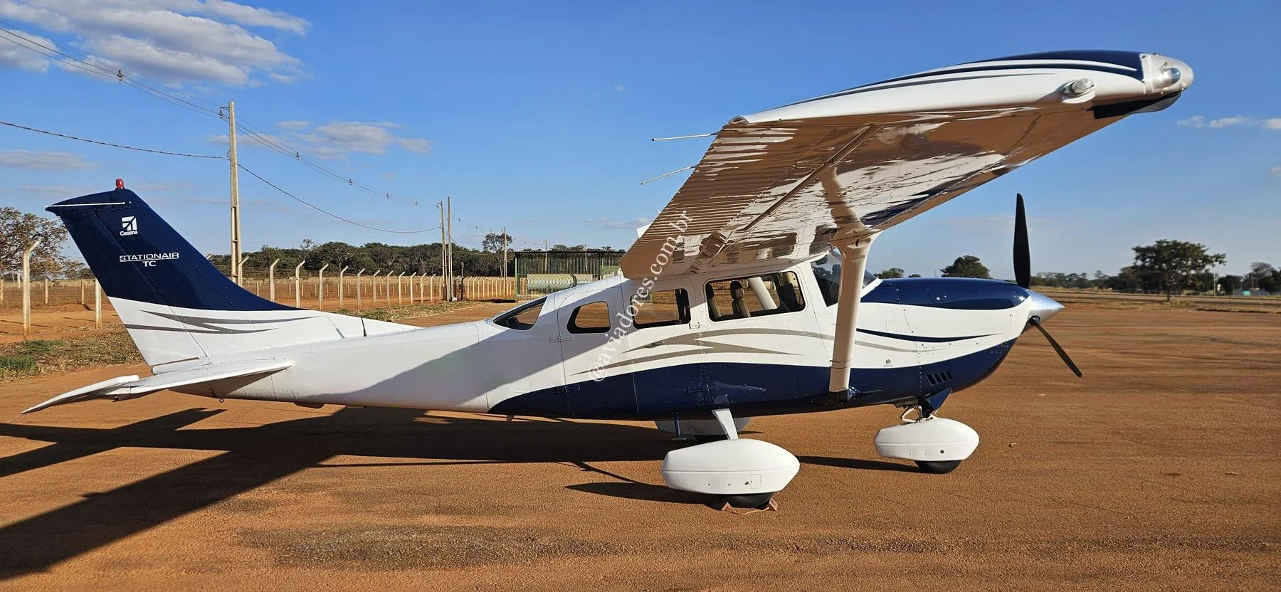 Cessna Aircraft T206H TURBO STATIONAIR - foto 18