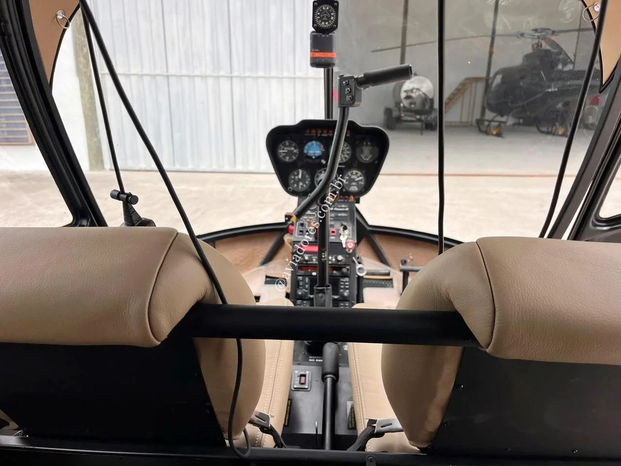 Robinson Helicopter R44 RAVEN II - foto 2