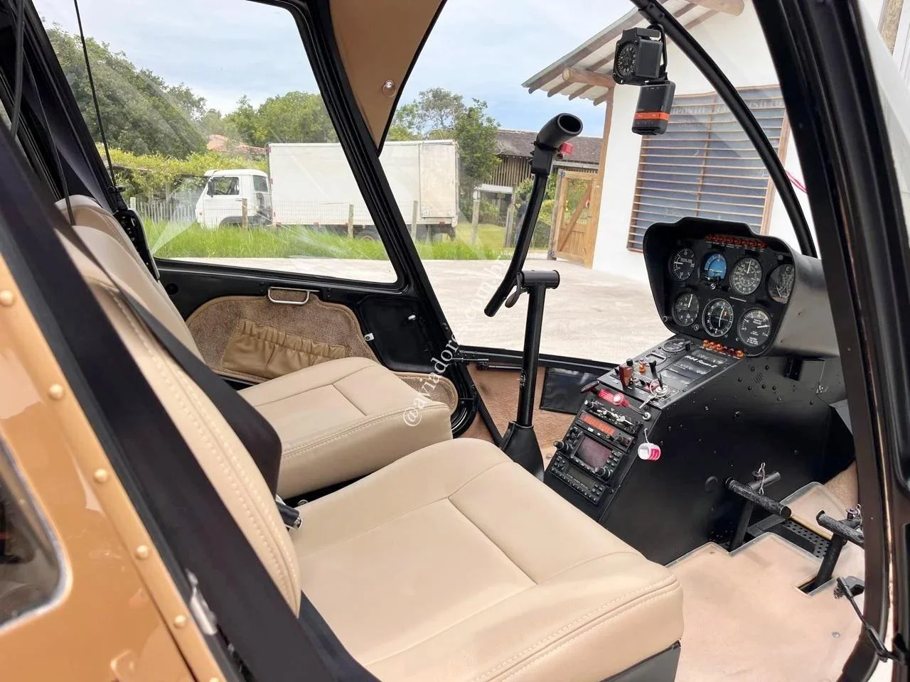Robinson Helicopter R44 RAVEN II - foto 3