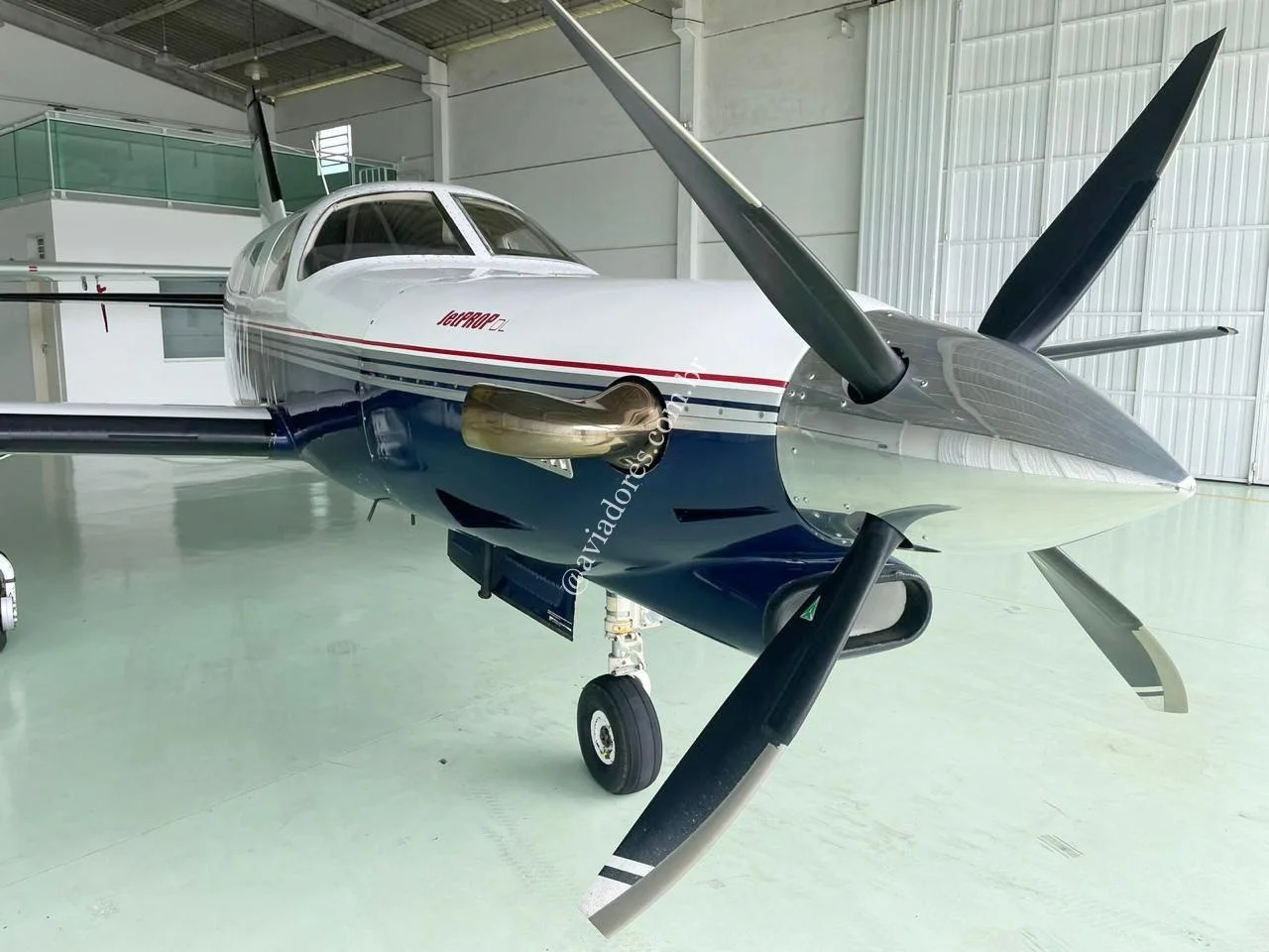 Piper Aircraft PA-46-350P - JETPROP - foto 29