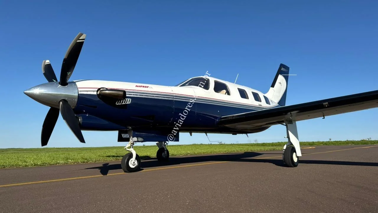 Piper Aircraft PA-46-350P - JETPROP - foto 20