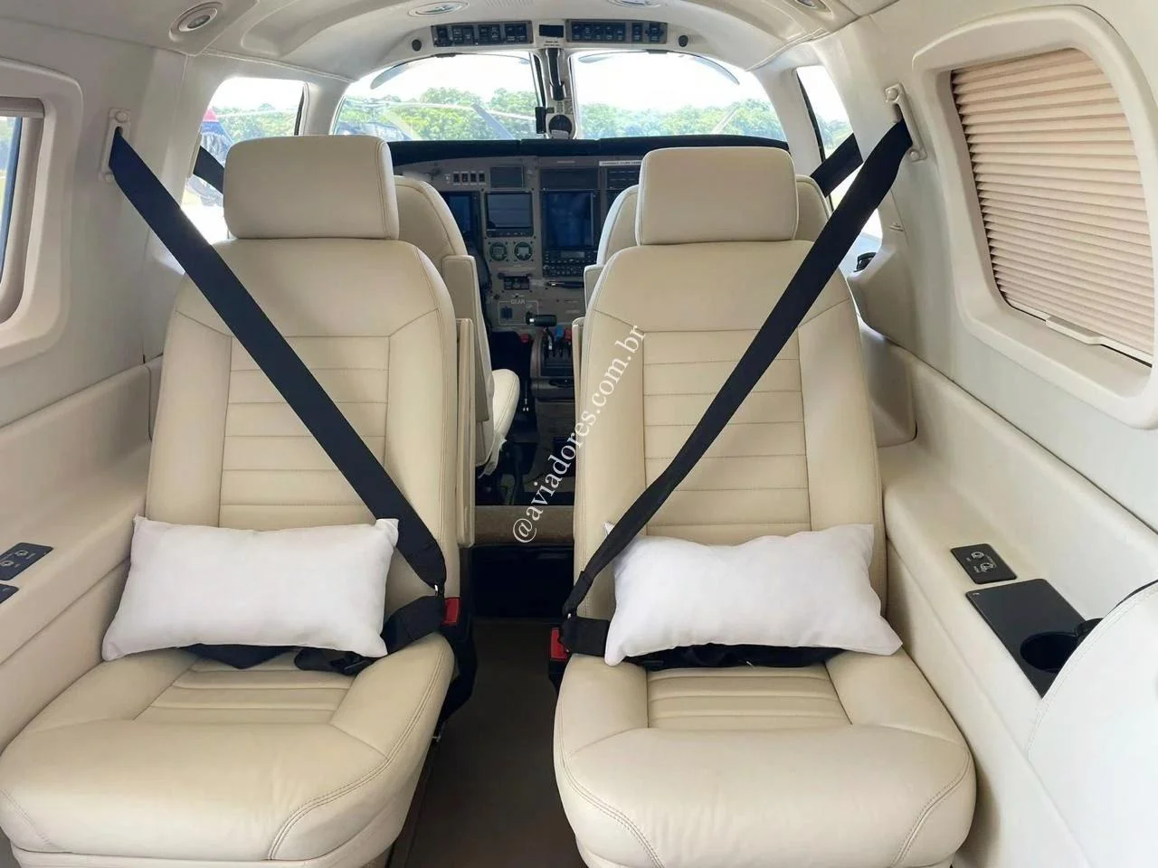 Piper Aircraft PA-46-350P - JETPROP - foto 33