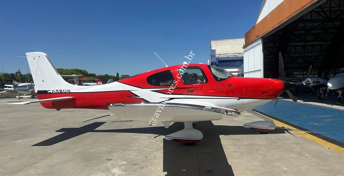 Cirrus Aircraft SR22T G6 CARBON - foto 39