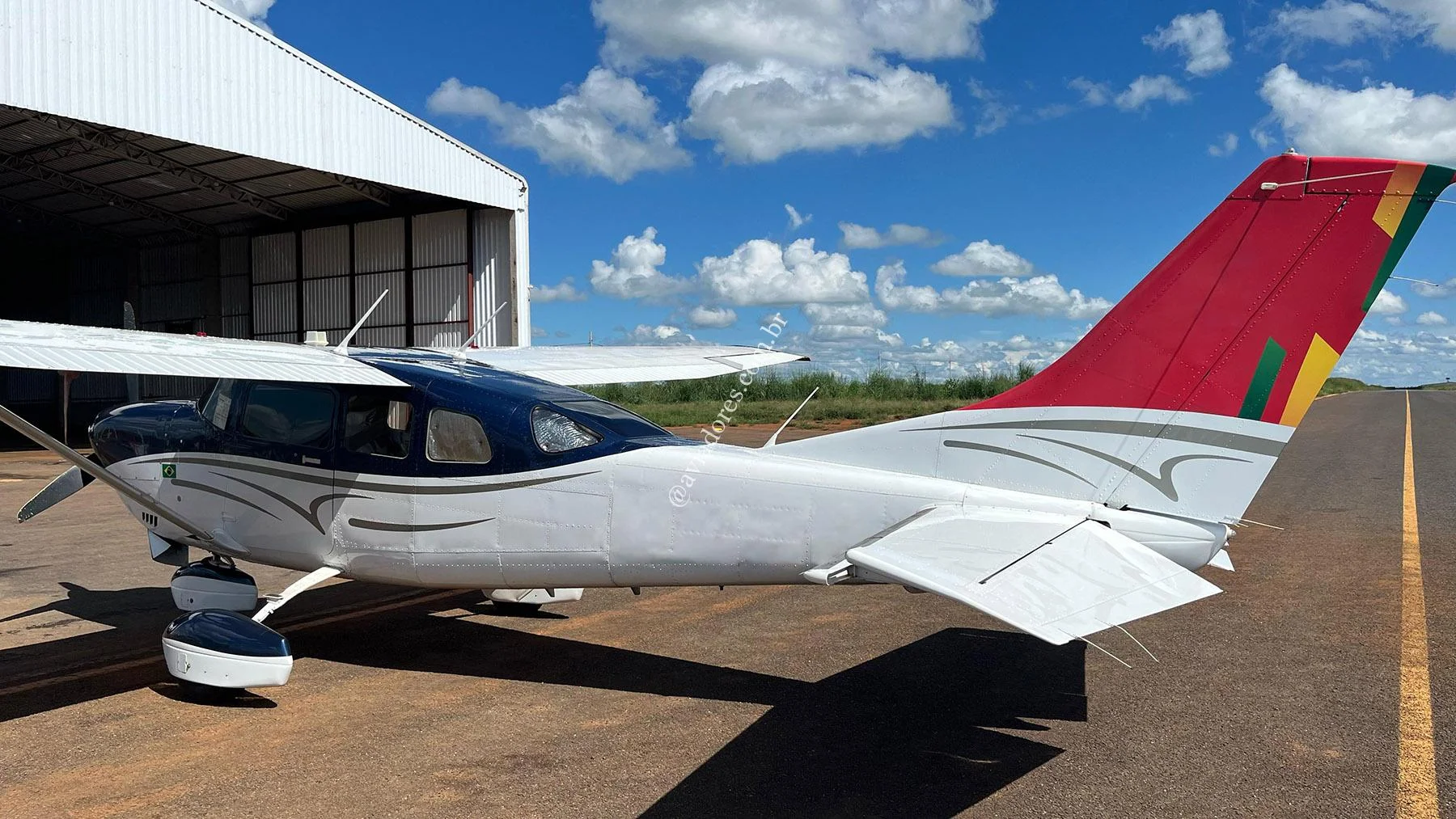 Cessna Aircraft T206H TURBO STATIONAIR - foto 25