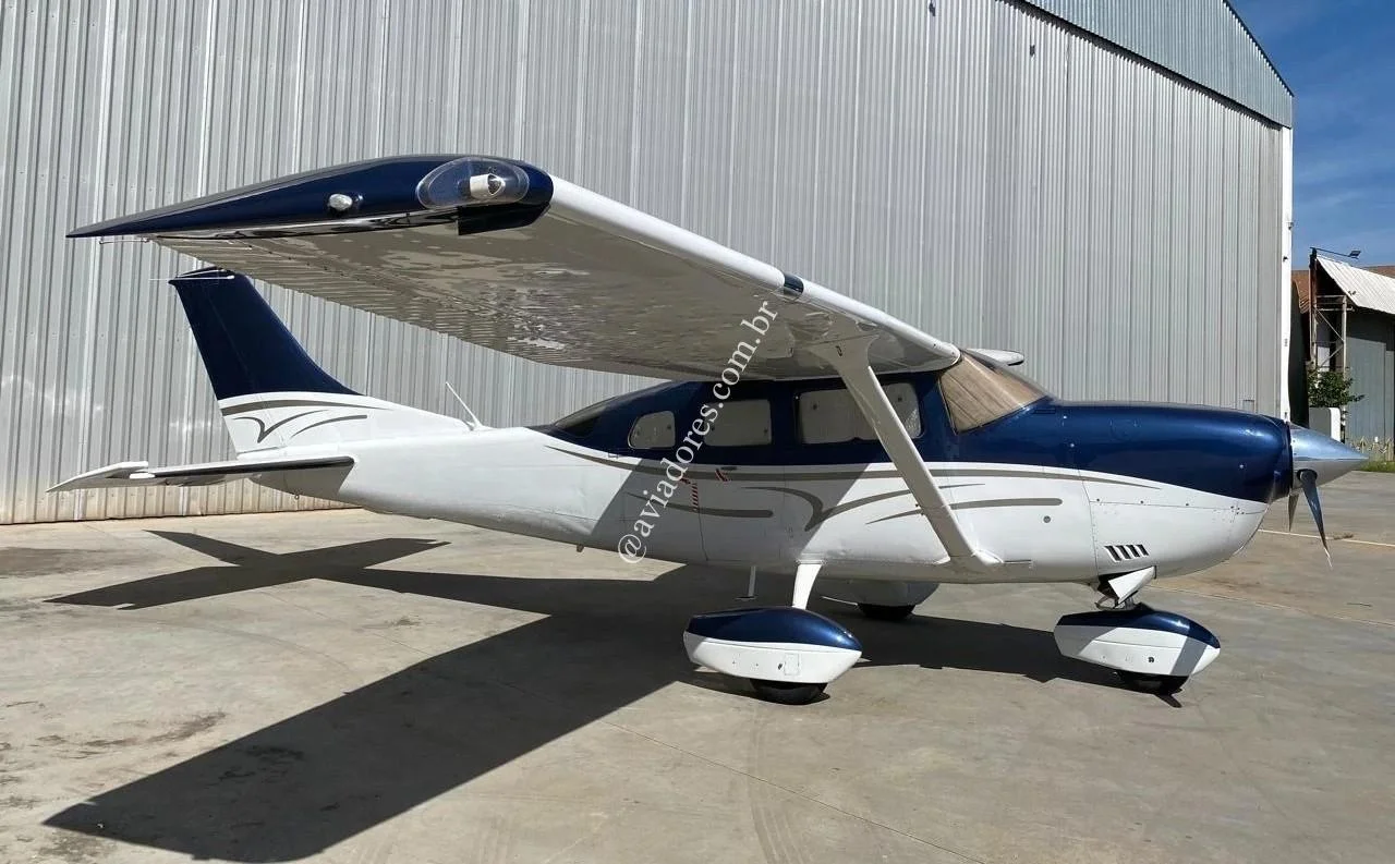 Cessna Aircraft T206H TURBO STATIONAIR - foto 11