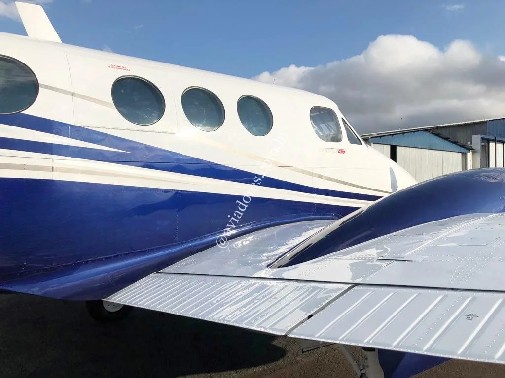 BEECHCRAFT CORPORATION KING AIR C90 - foto 15
