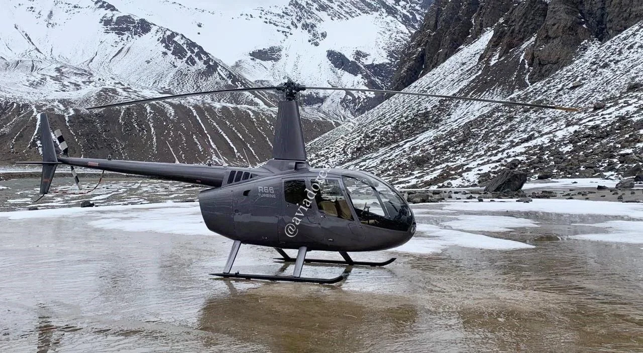 Robinson Helicopter R66 TURBINE - foto 8