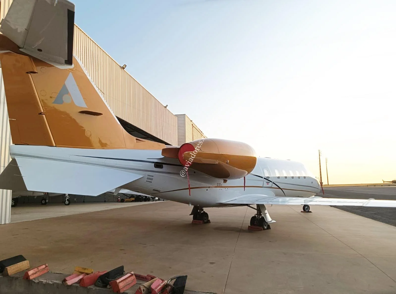 Bombardier Learjet 60 - foto 10