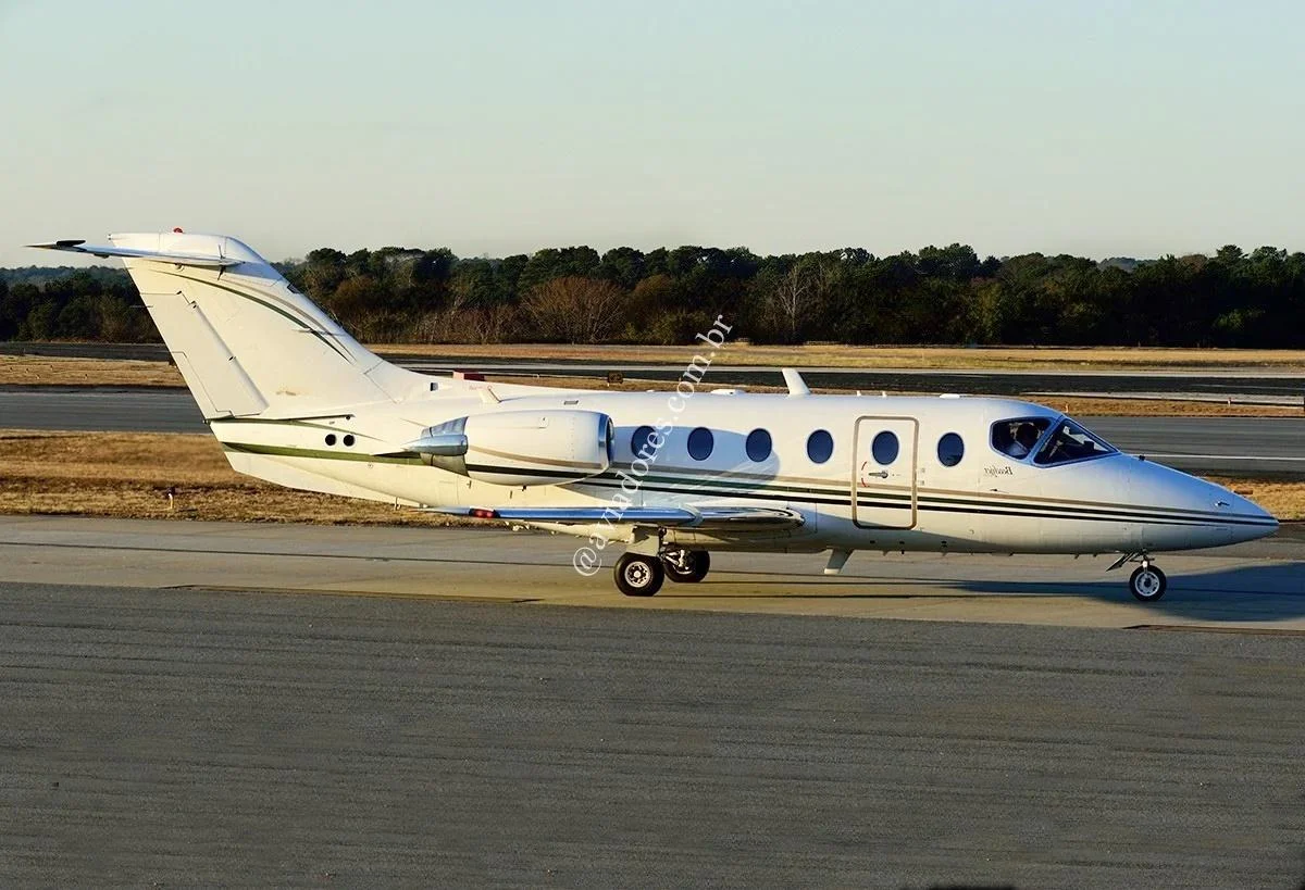 BEECHCRAFT CORPORATION HAWKER 400A - foto 11