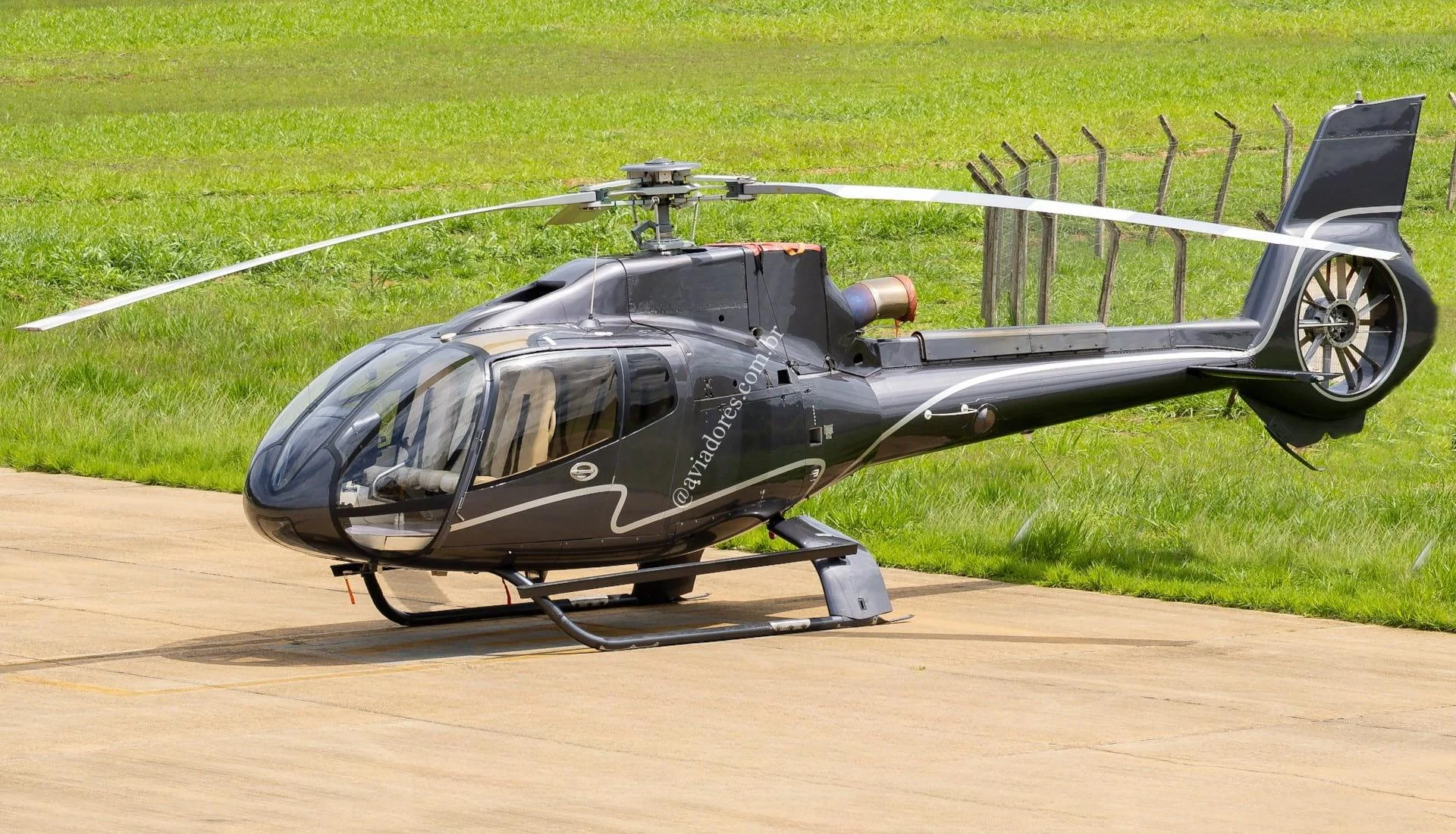 Airbus Helicopters EC130B4 - foto 14