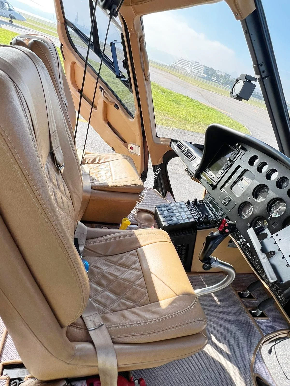 Airbus Helicopters AS350BA ESQUILO - foto 10