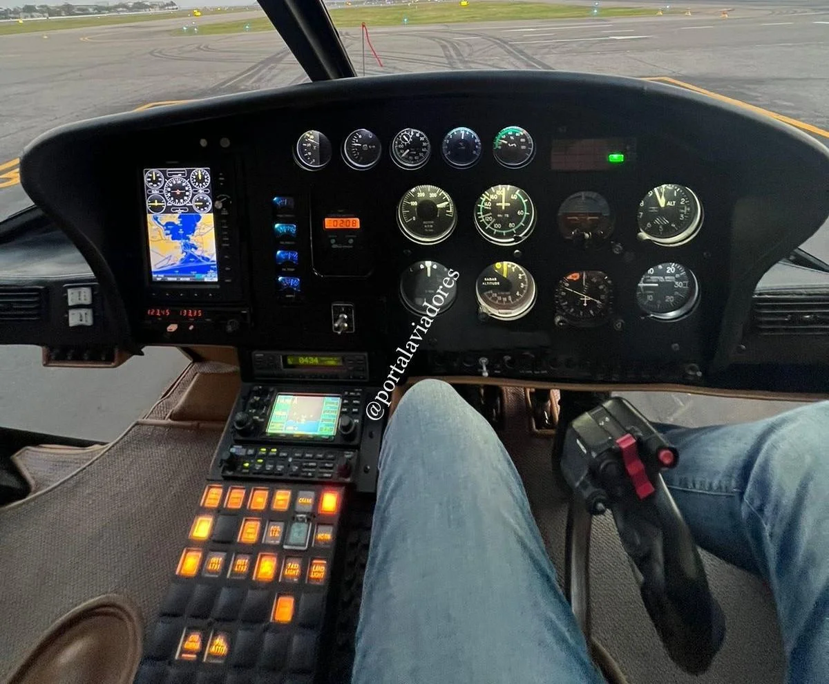 Airbus Helicopters AS350BA ESQUILO - foto 8