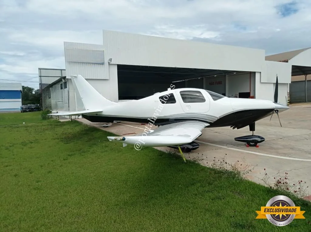 Cessna Aircraft COLUMBIA 400 – LC41-550FG - foto 14