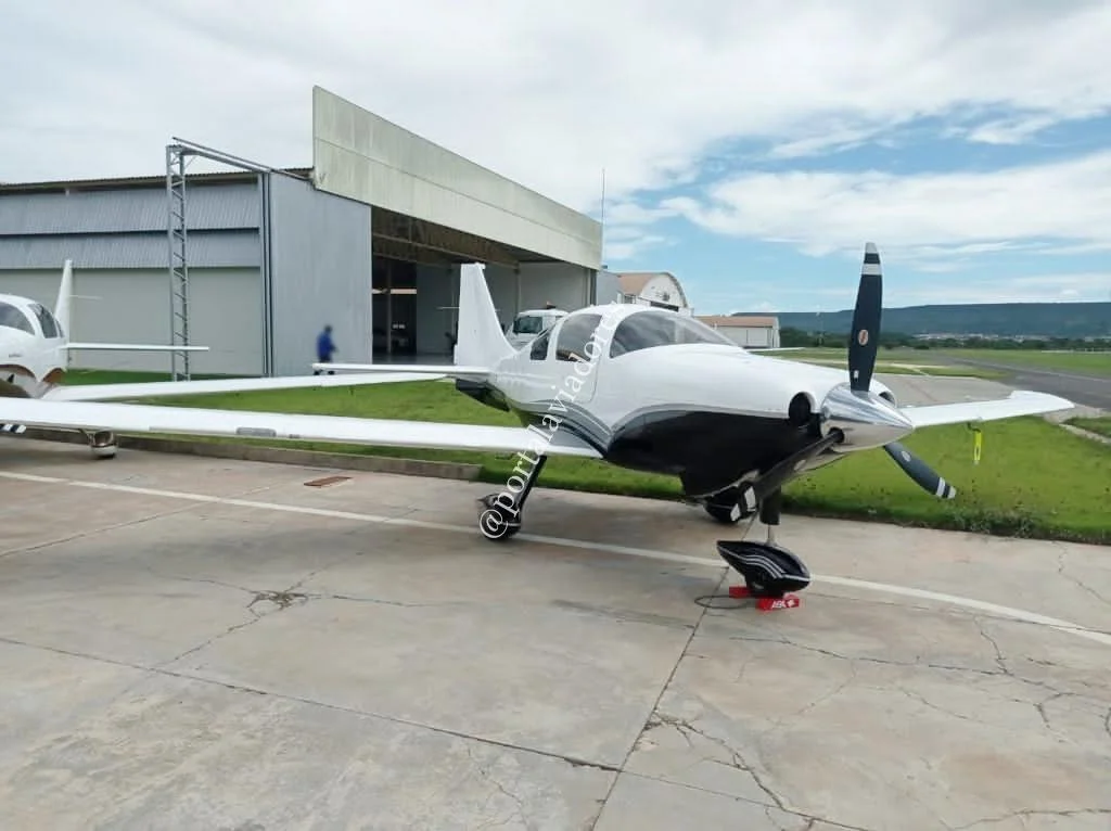 Cessna Aircraft COLUMBIA 400 – LC41-550FG - foto 19
