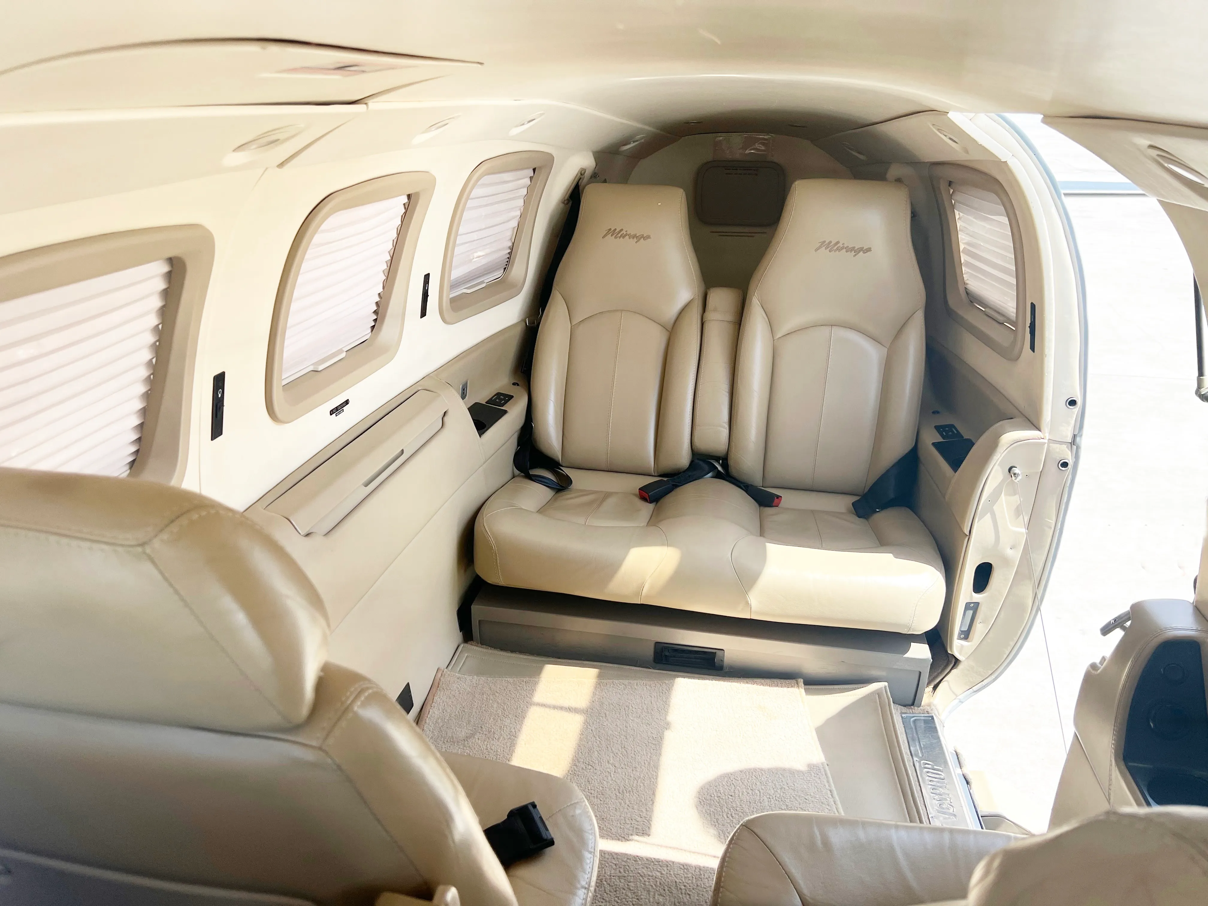 Piper Aircraft PA-46-350P - JETPROP DLX - foto 19