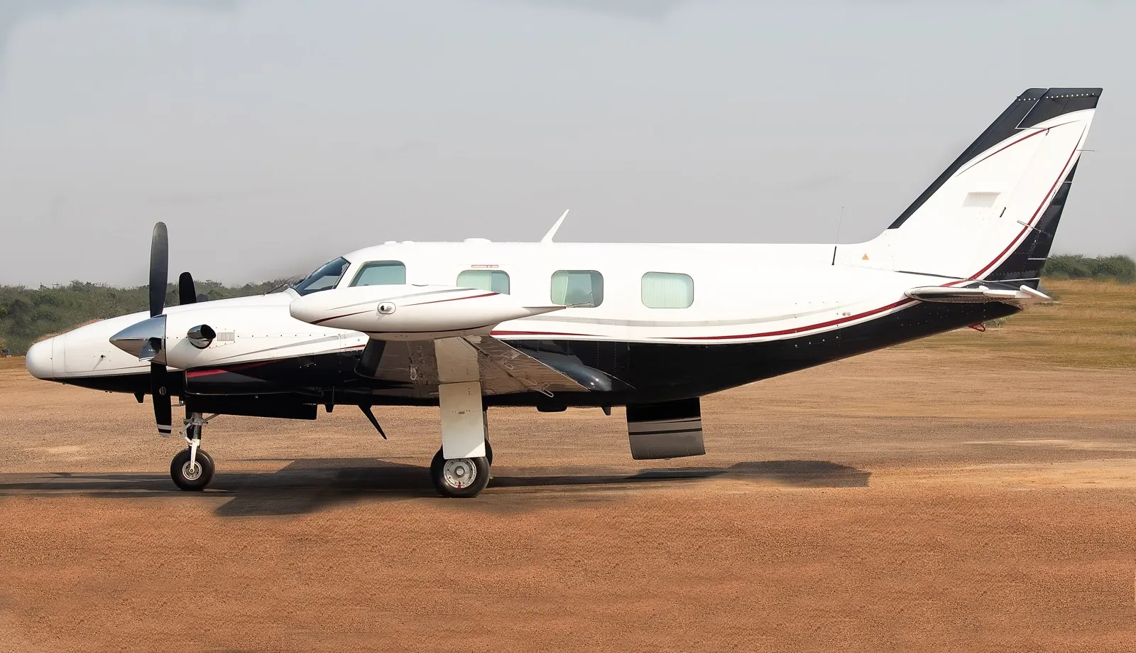 Piper Aircraft PA-31T CHEYENNE - foto 7
