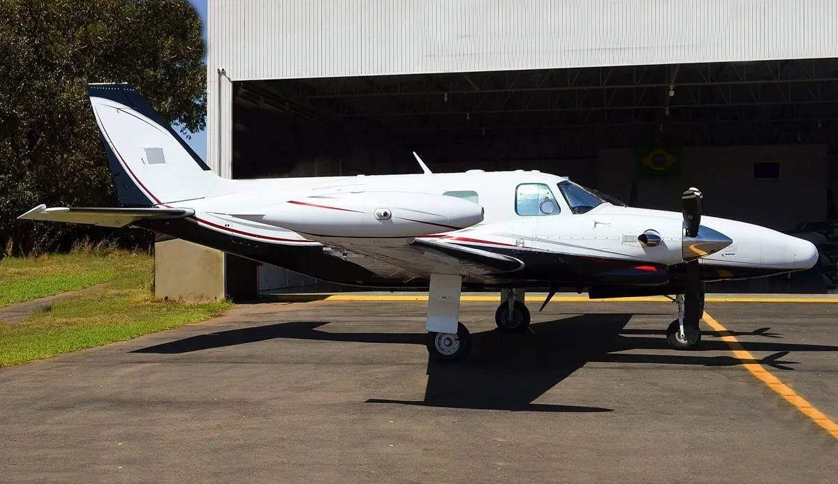 Piper Aircraft PA-31T CHEYENNE - foto 6