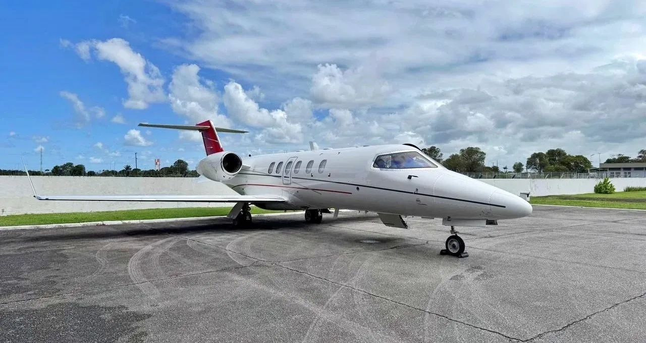 Bombardier Learjet 40 - foto 10