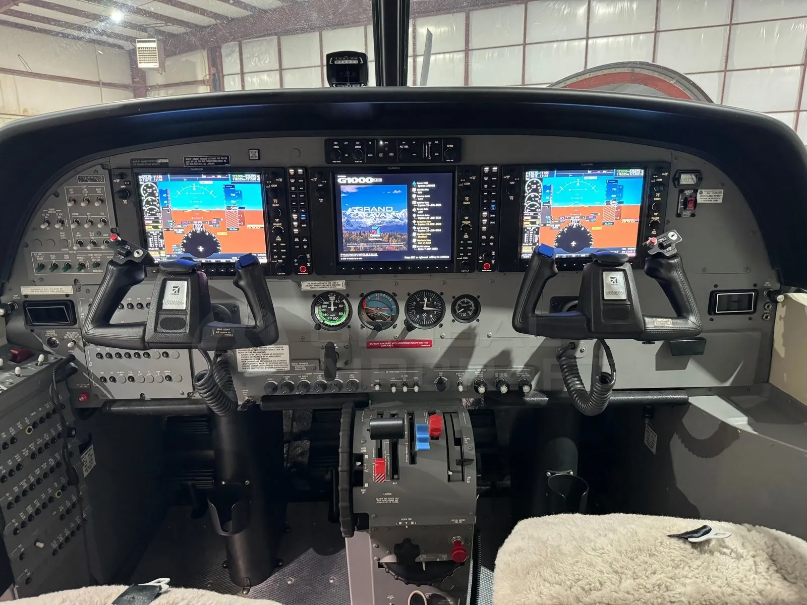 Cessna Aircraft 208B GRAND CARAVAN - foto 2